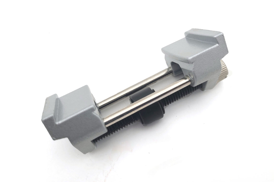 Self-Centering Side Clamping Sharpening Honing Guide Jig for Chisels and Blades 107206