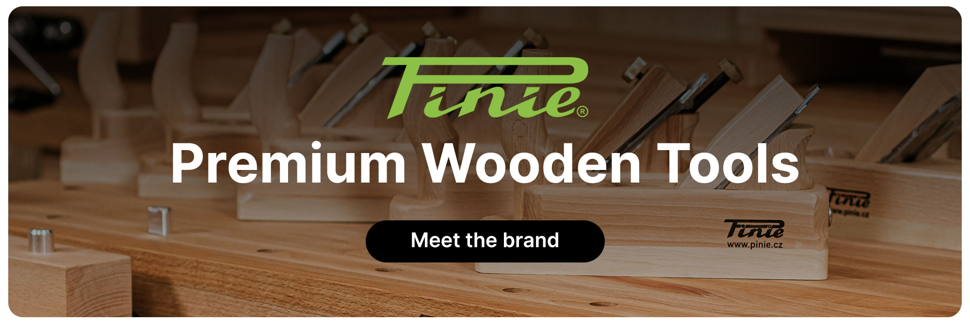 Numerous Pinie planes on a Pinie workbench